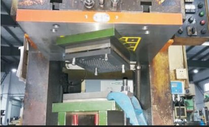 冲压件冲床磁力快速换模系统1分钟快速更换模具