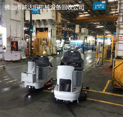 禅城四柱液压机回收旧四柱液压机 - 3