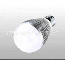 厂家生产冷锻一体化LED球泡灯 家用LED节能灯