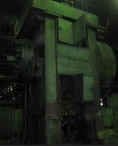供应俄罗斯2500吨热模锻压力机