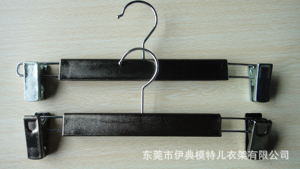 供应电镀裤架 塑料电镀裤架 高档电镀裤架 服装道具 - 2