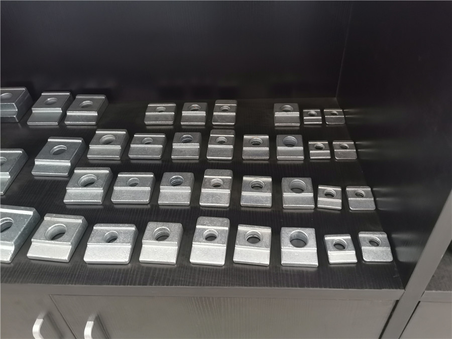 吉尔吉斯斯坦电镀锌轨道压板工厂 - 2