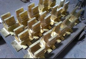 供应常州龙门挂镀线铜V座,电镀V型座-黄挺五金
