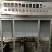 山东联超多槽半自动超声波清洗机清洗零部件 - 2