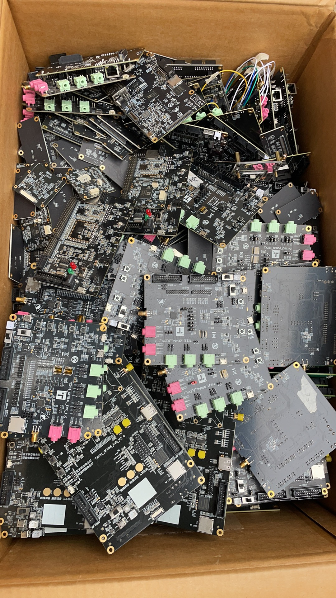 天津市回收电路板 镀金边角PCB板回收