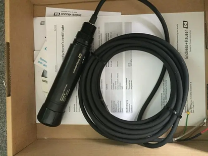 E+HCLM223-CD0005电导率仪变送器