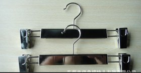 塑料电镀裤夹子、玫瑰金扁钩裤架子、高档电镀衣裤架