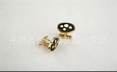 新款高档袖扣，电镀金色袖扣，人像袖扣，不锈钢袖扣加工