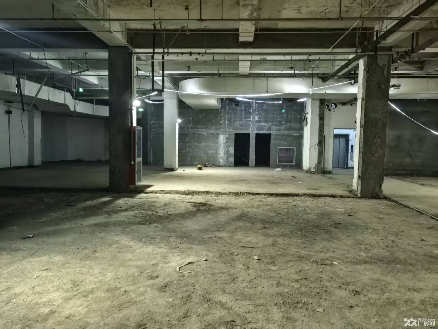 顺义国展200-4000㎡库房出租,层高4.6米,有3部货梯 - 4