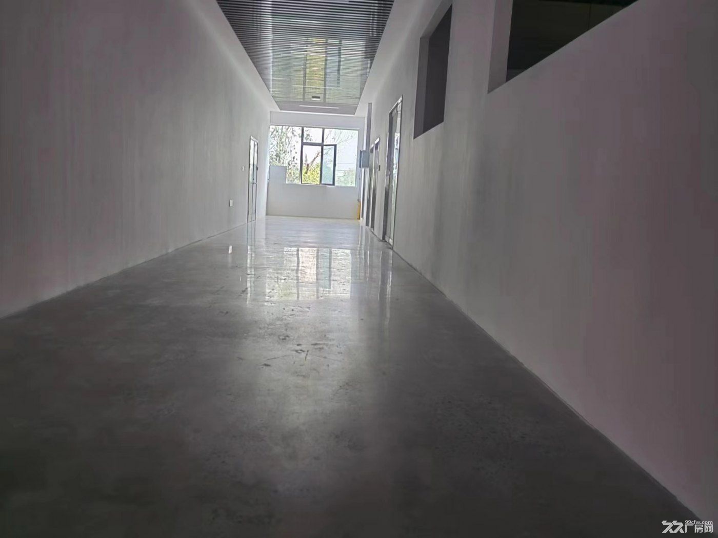 空港一楼有货门可生产仓储研发等,手续全 - 6