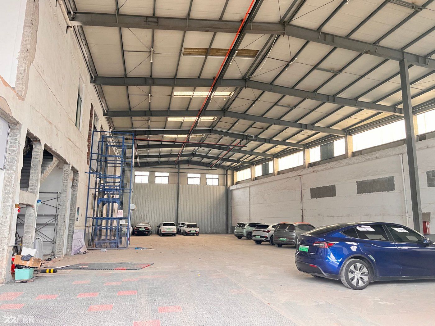 办公、仓储、商业配套齐全,地铁 公路 铁路 水运立体交通,物流运输高 - 6