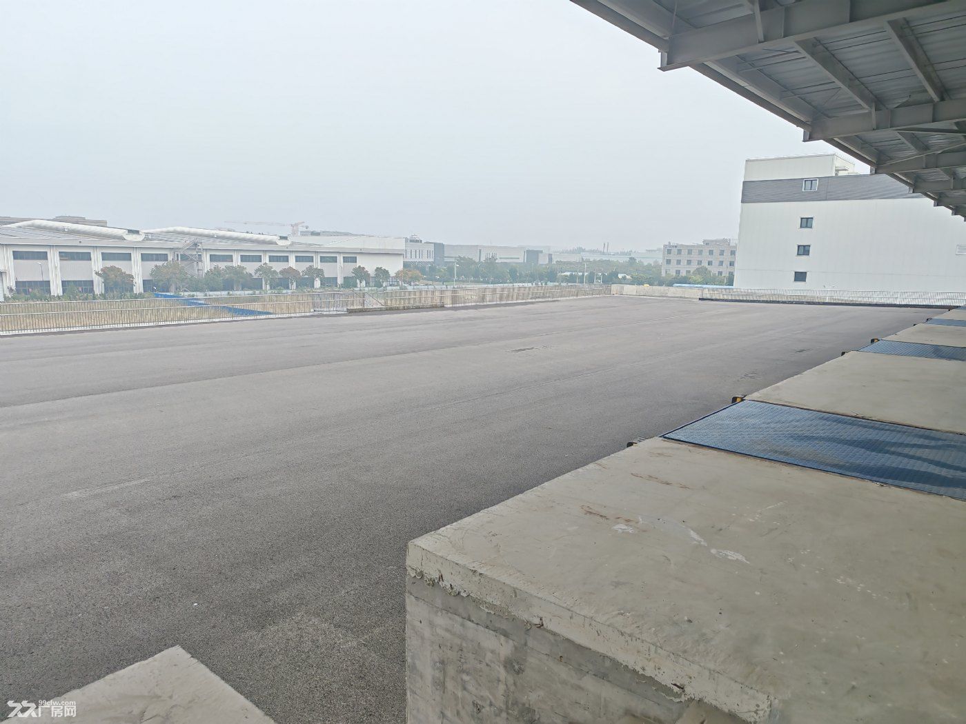 空港丙二类仓库无柱距,10米可上货架随时可看 - 6