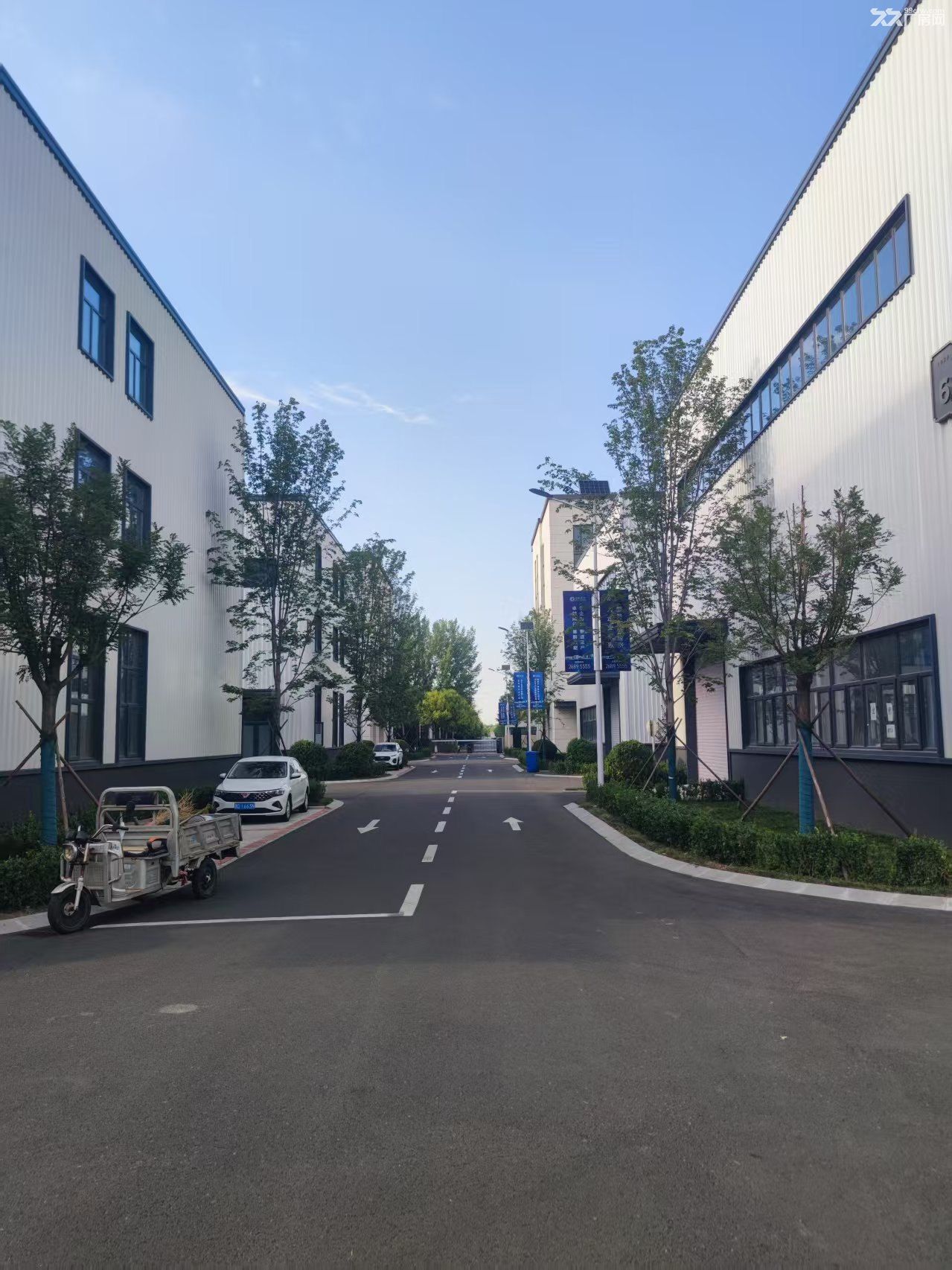 正规园区,双层,2层半带露台,单程厂房出售
