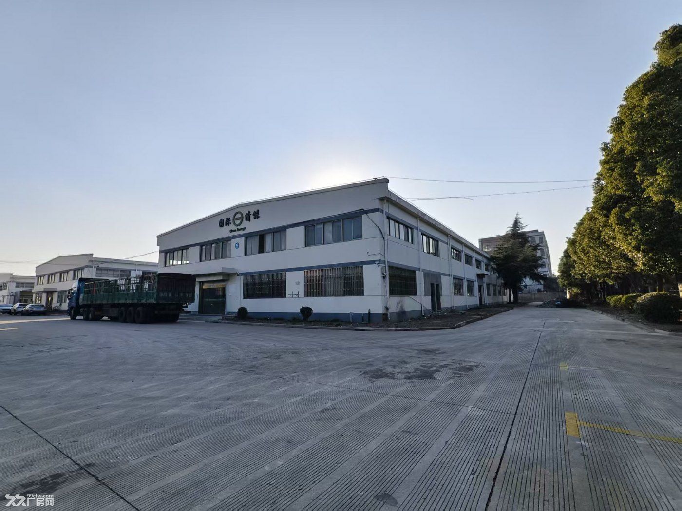 松江独门独院2500平厂房仓库出租,原房东无公摊 - 3