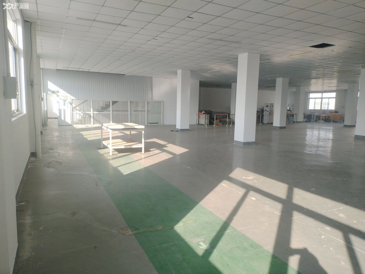空港带3吨货梯，带装修带办公，可电子医疗机器人等 - 2