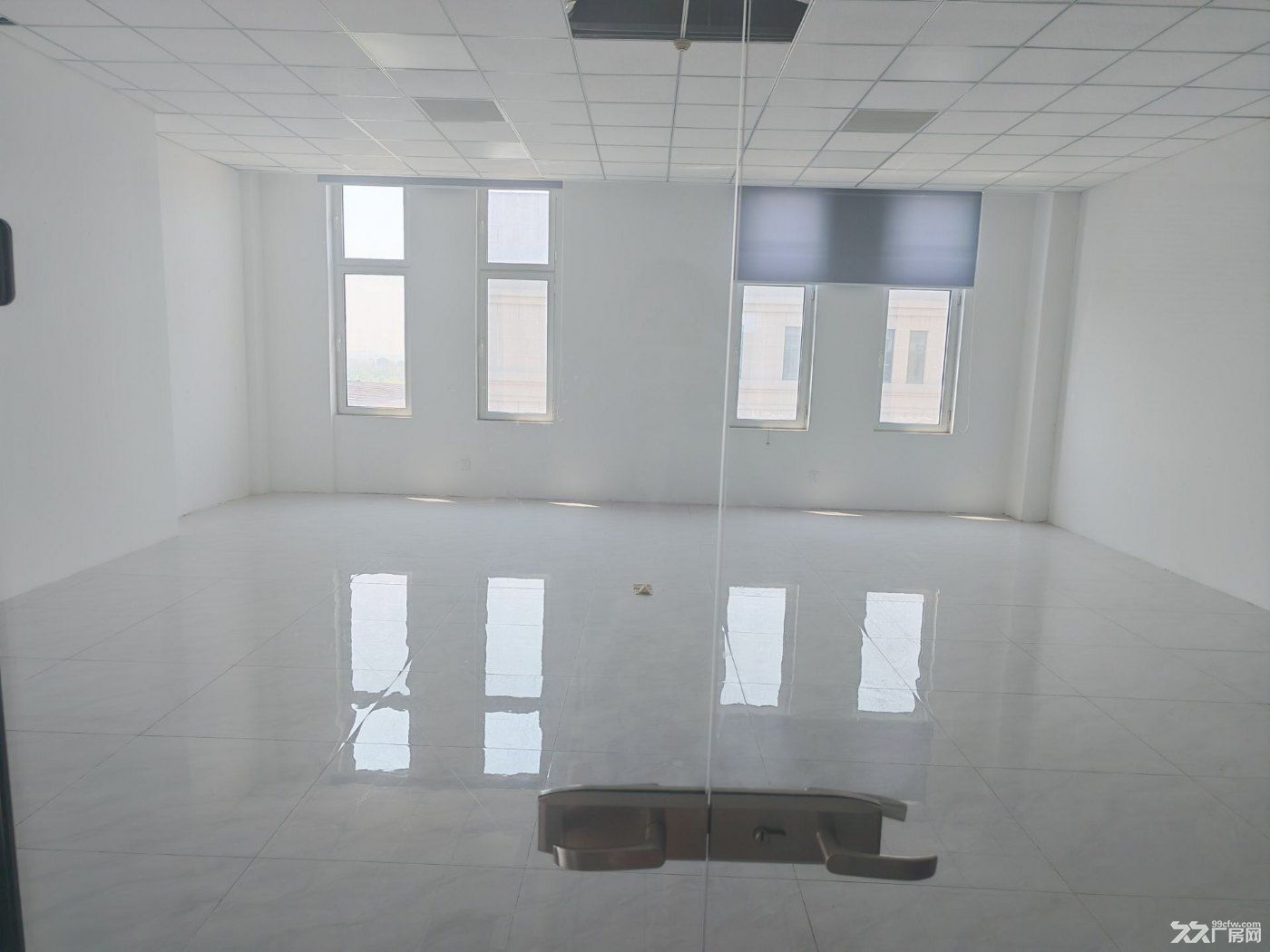 近市区,近地铁,近公交!47到1600㎡可分租可办公仓储展厅研发试验 - 3