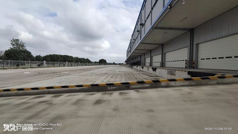 松江中山街道仓库出租2000平到1.6万平外置月台库高9米带喷淋