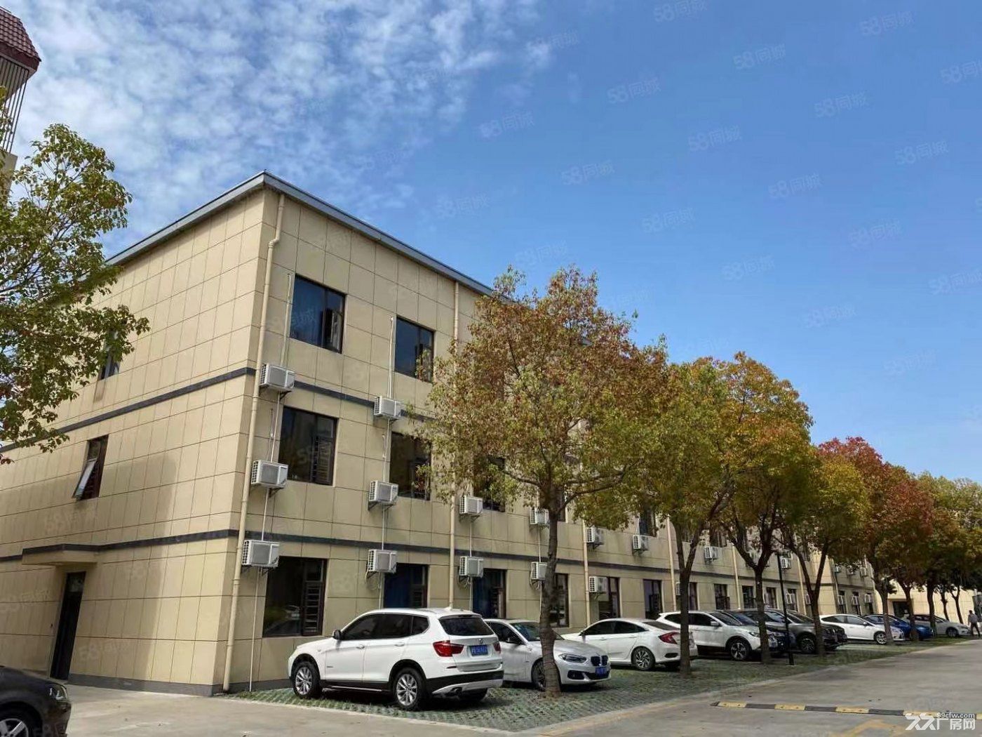 浦东外环内康桥爱得利车智园 招租汽修贴膜展厅 二手车门店汽车改装售后等 - 2