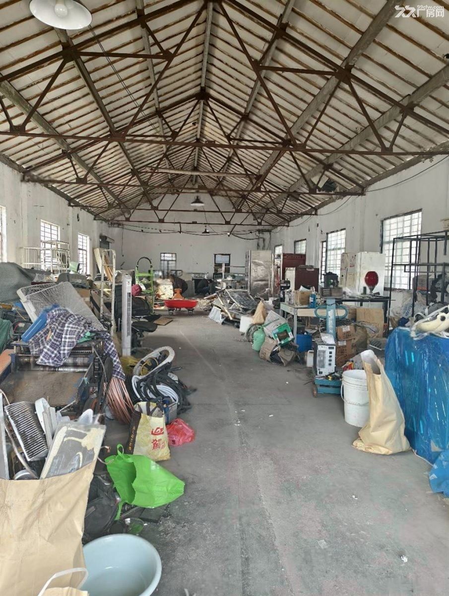 房东直租:物业招租:独栋240平厂房仓库出租,外有场地300平使用,大车进出方便 - 4