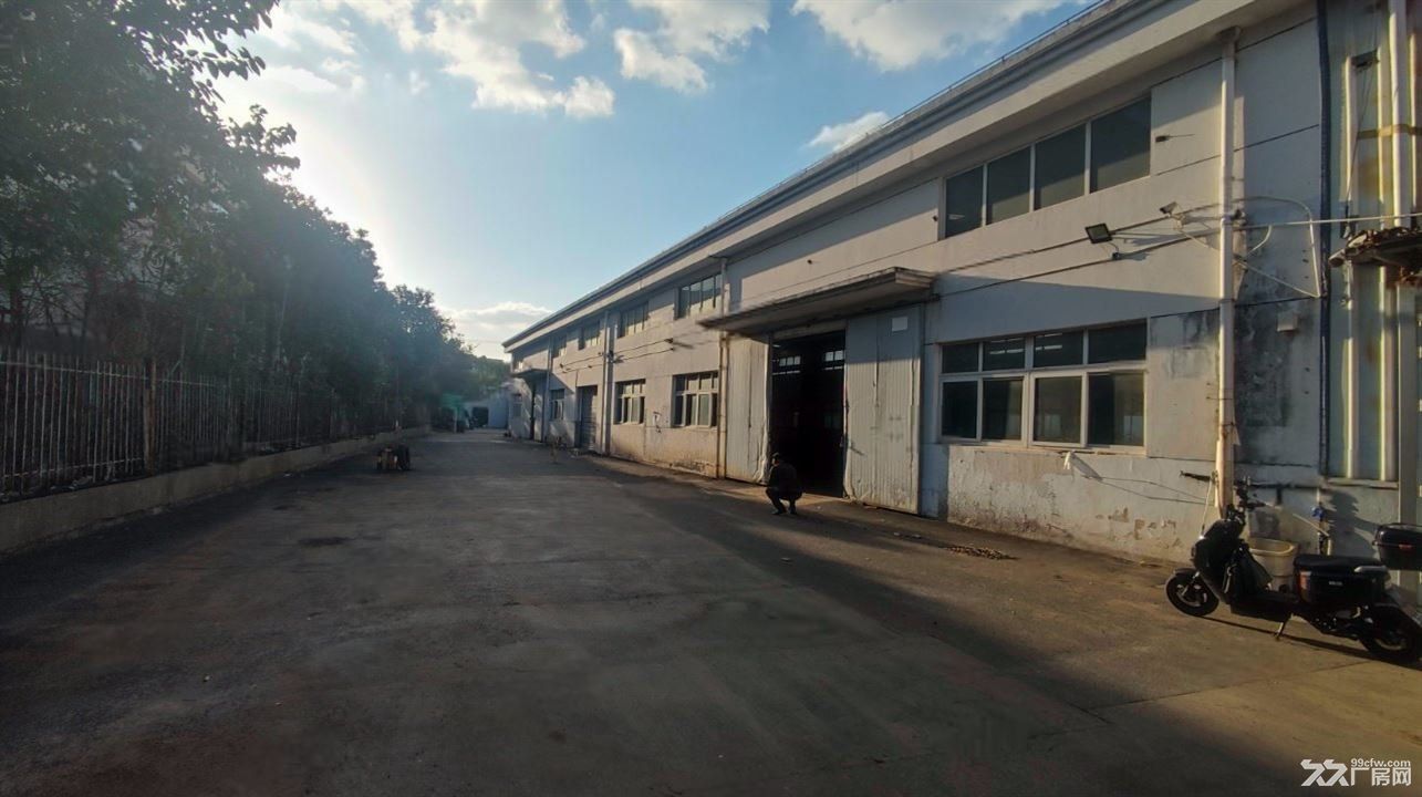 无:安亭独门独院 火车头形式 带办公 带住宿 带行车 原 - 4