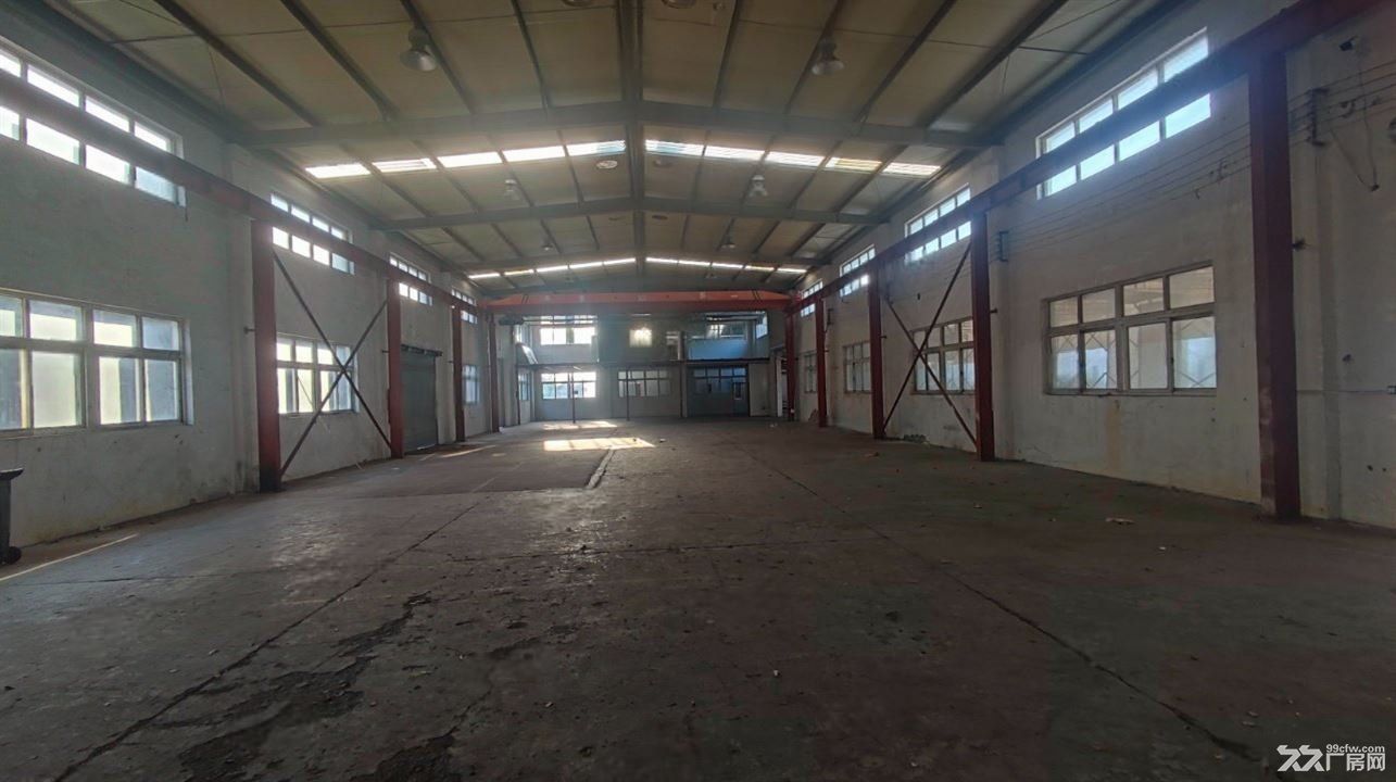 无:安亭独门独院 火车头形式 带办公 带住宿 带行车 原