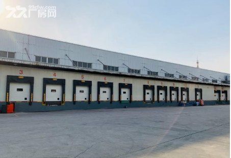 临港高平台冷库出租2700平到3.2万平冻库冷藏恒温高11米