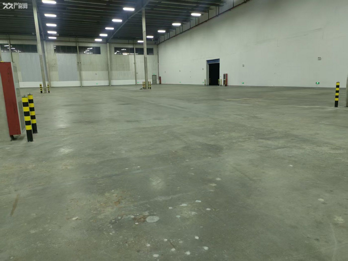 奉贤金汇出租高平台仓库35000平 丙二类消防带喷淋 物流仓库可分租 - 3