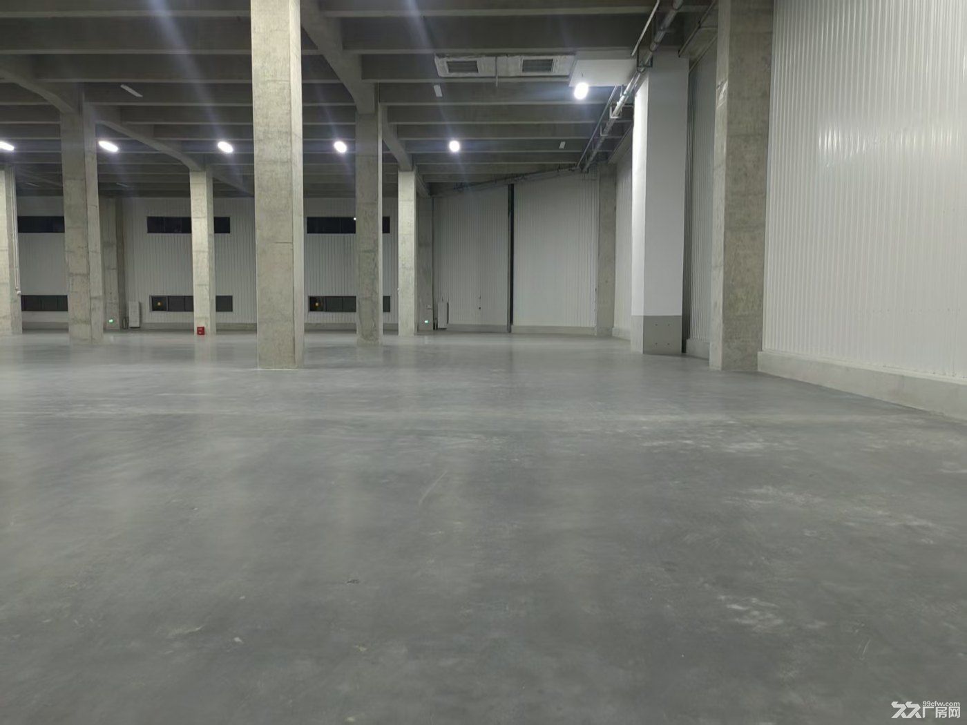 闵行老闵行出租高平台仓库32000平 原房东直租可分租适合仓储冷链电商物流 - 4