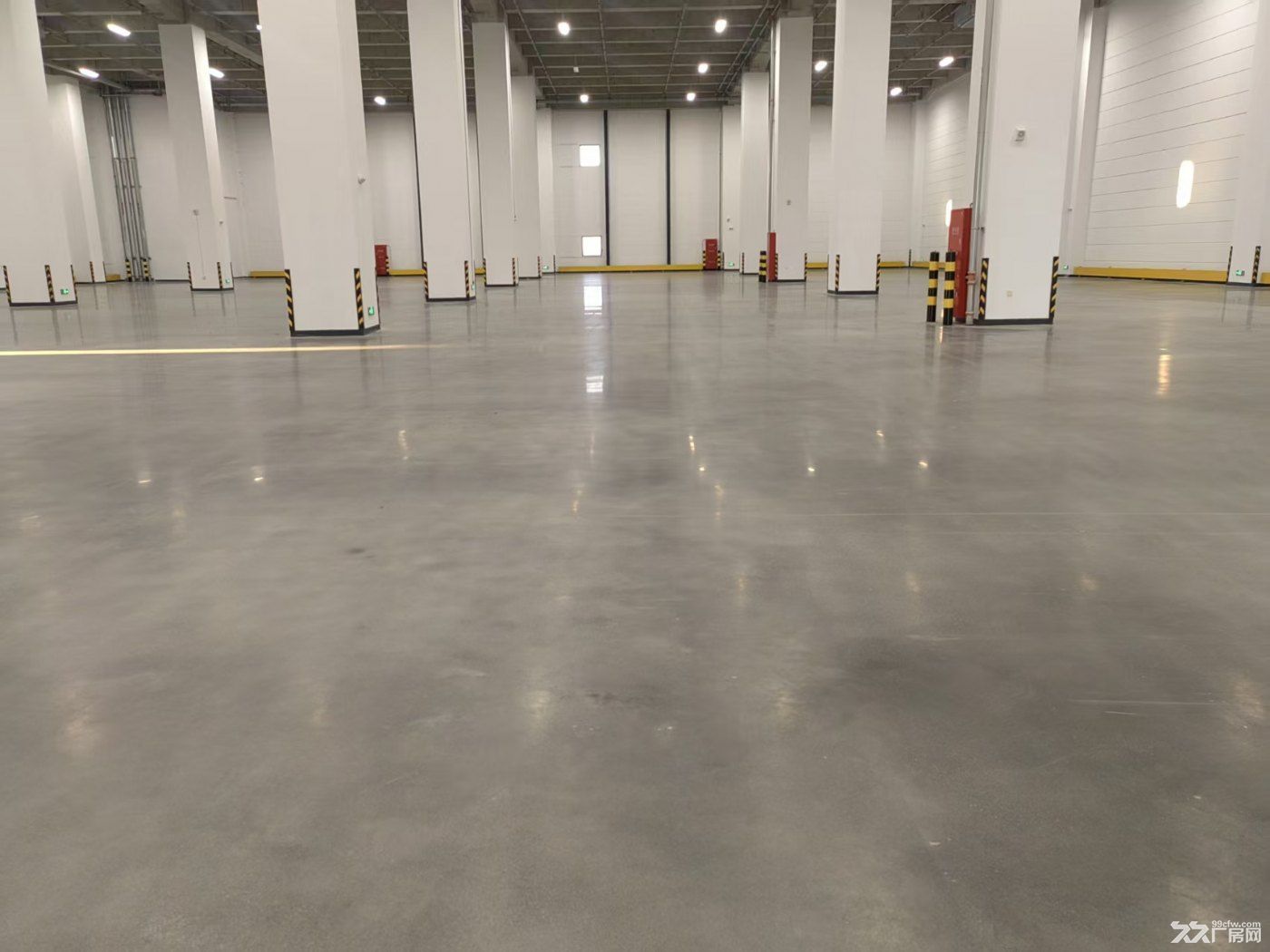 松江九亭出租高平台仓库36000平 物流仓库可分租 - 4
