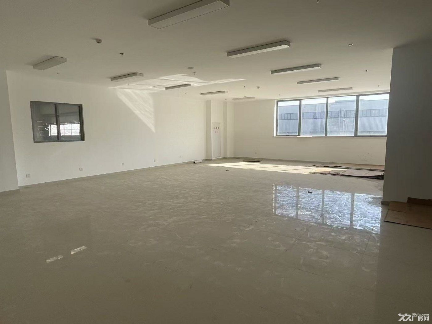 金山区单层高标库出租 3400-5万平米/配套宿舍食堂/精装办公 - 3