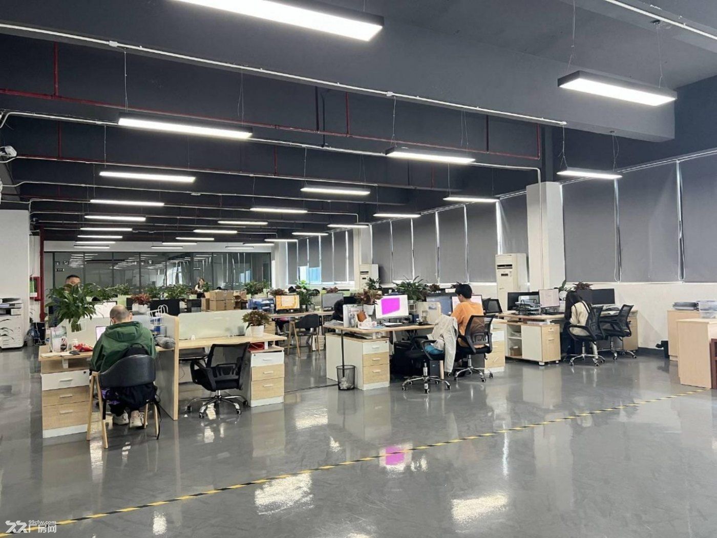 深圳龙华原房东红本可分租精装修低价厂房仓库无尘车间一楼上出租 - 2