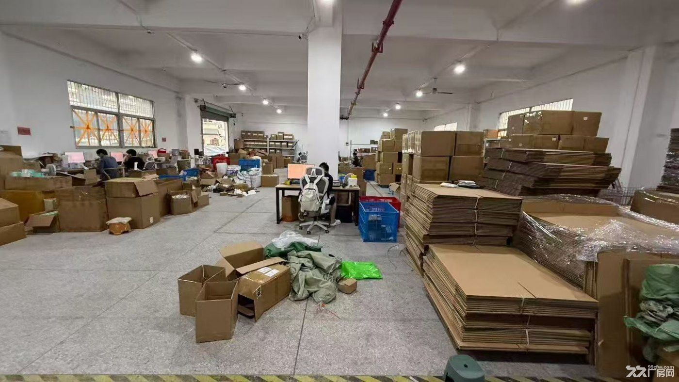 龙华一楼680平厂房出租