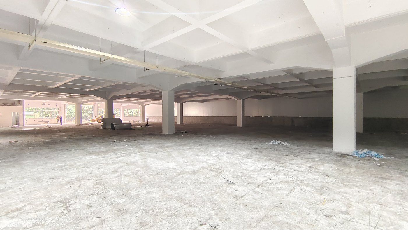 寮步一楼17000平方厂房出租,长度150米,宽度100米,园林式建筑,空地超大 - 3