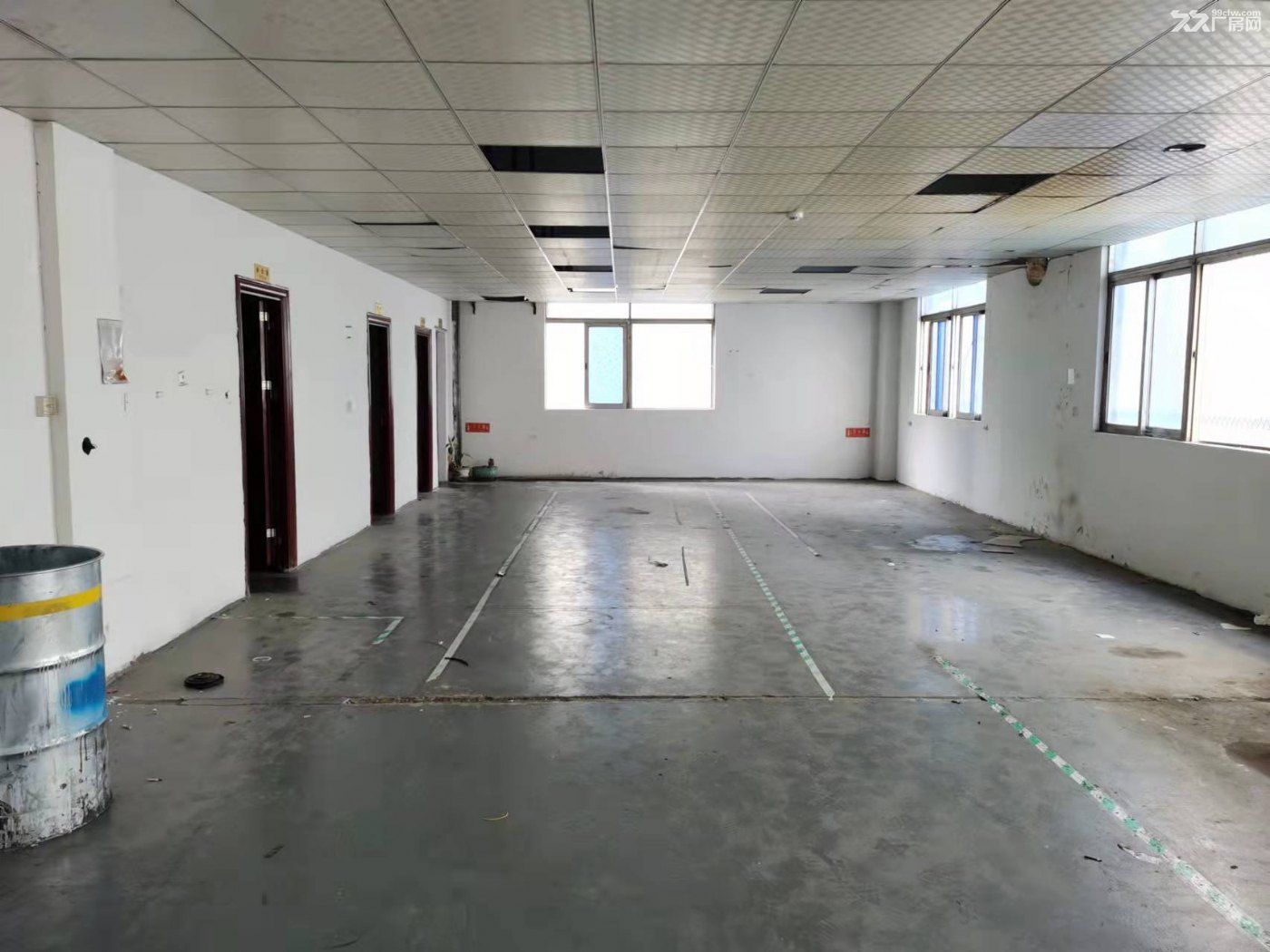凤岗五联无柱子钢构出租500平 面积是在 CNC 注塑 模具 - 2