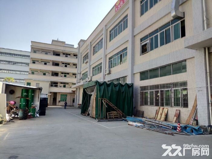 凤岗一楼带牛角行车厂房出租1500平方 办公室精装 - 2