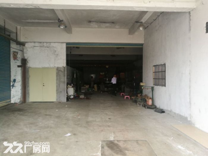 凤岗油甘埔出租一楼模具/压铸厂房960平方，带行车