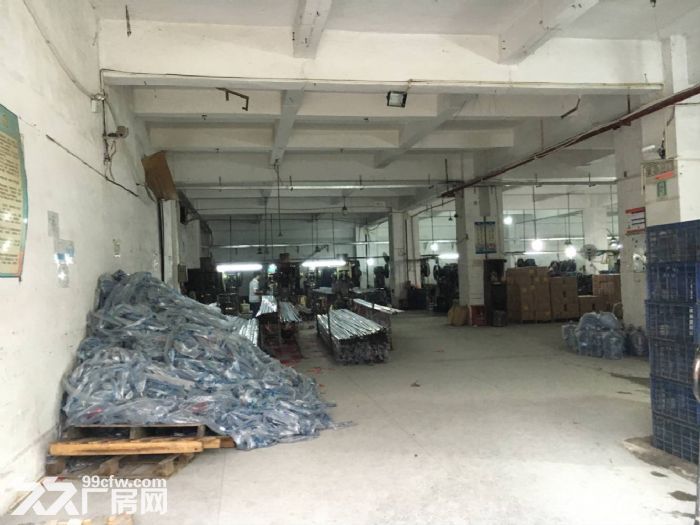 凤岗黄洞出租五金/塑胶/模具一楼厂房出租870平方市 - 3