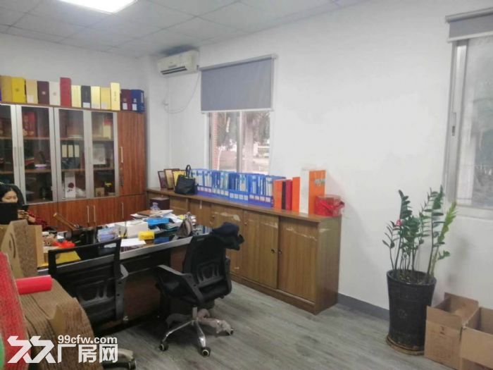塑胶 压铸五金机加工 塘厦石马临深小独院厂房出租3600平 - 4