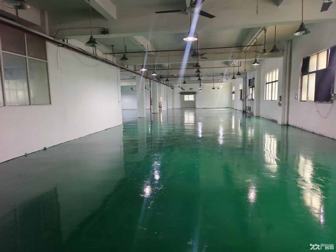 凤岗五联1-3楼厂房出租3900平 可分租 水电齐全 近深圳 - 2