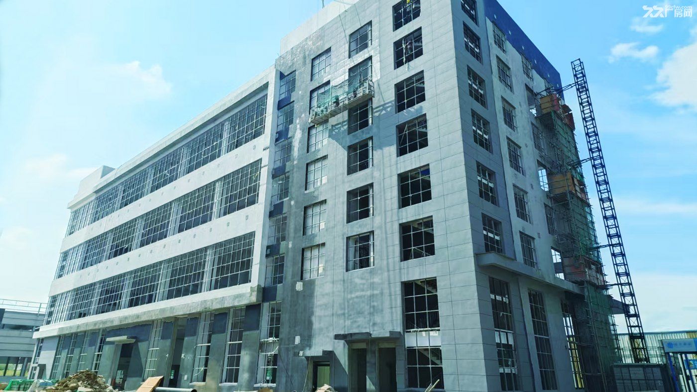 轻化工园区，有危化品仓库，污水处理设施 厂房租售 独院 有蒸汽 有燃气 可环评