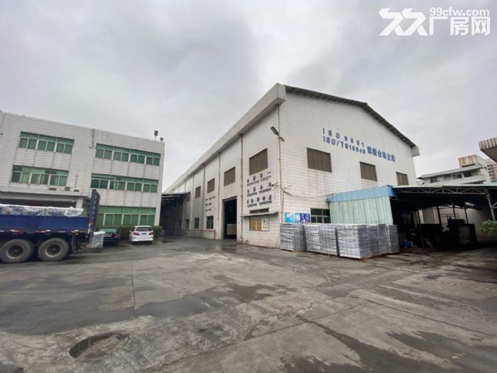 12米高,凤岗龙平路边上,单一层独院钢构厂房出租 有航车 - 3