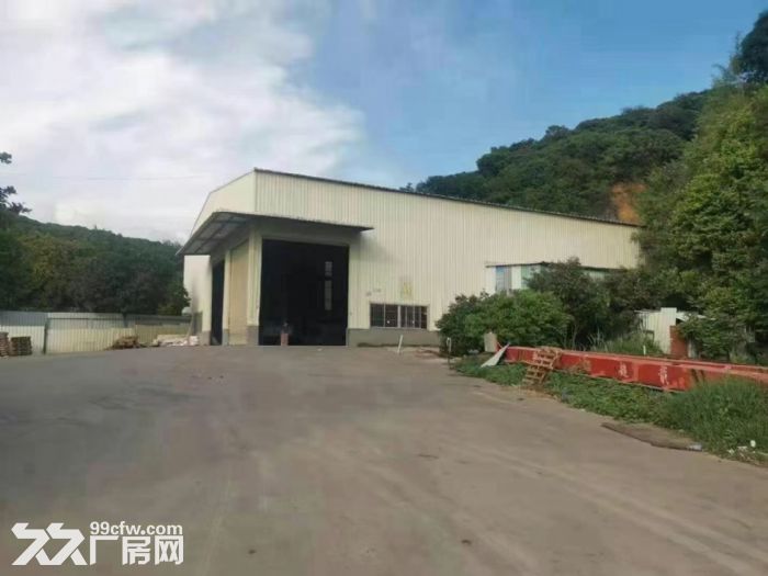 清溪三中靠山边钢结构厂房出租5600平 两部10吨行车免费用