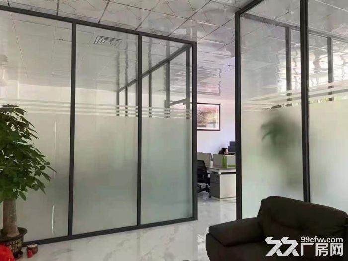 带航车,电费便宜 塘厦注塑模具 钣金 机械设备一楼厂房出租 - 3