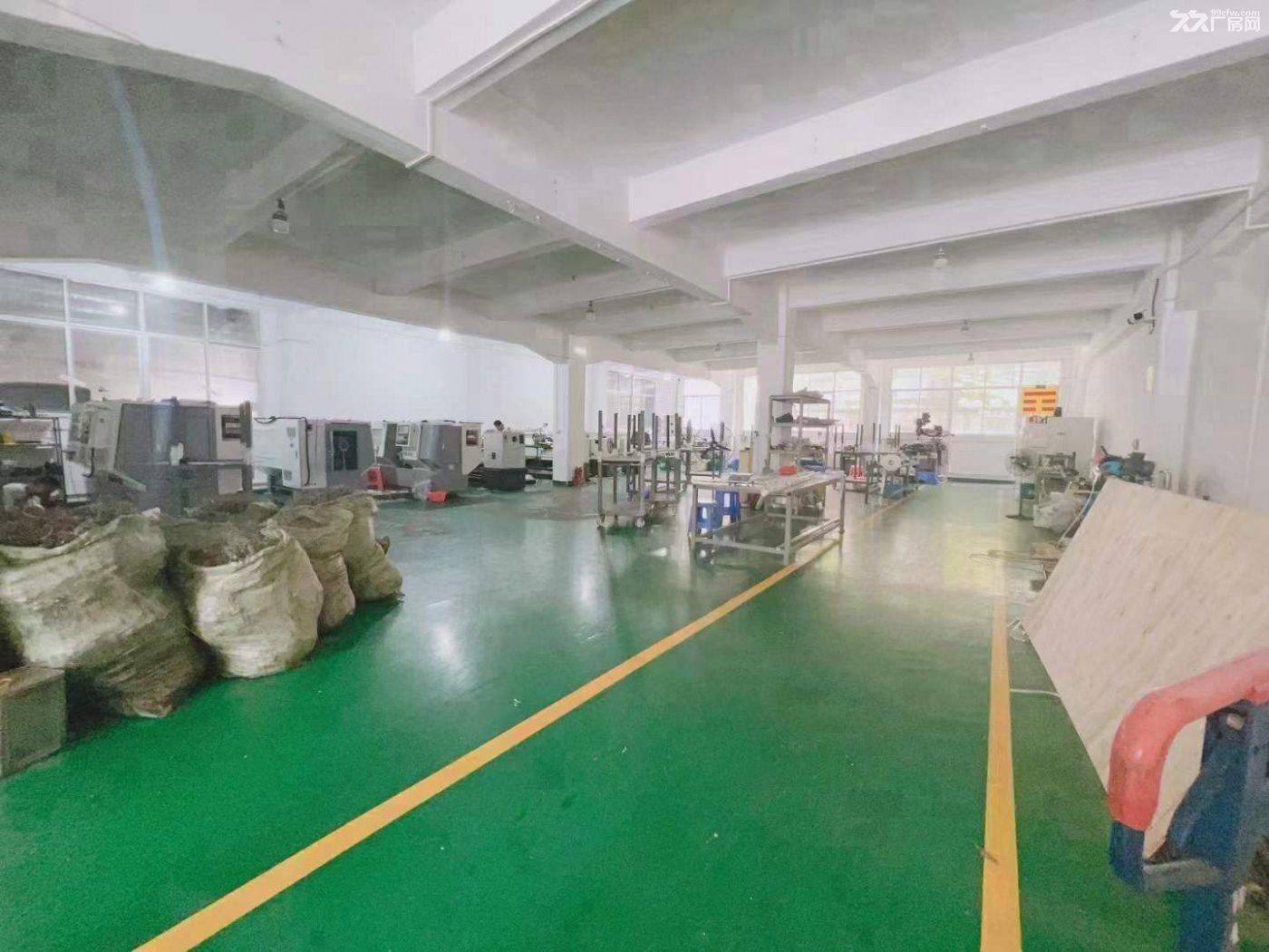 凤德岭标准一楼注塑模具五金厂房出租750平 带水电办公室装修 - 2