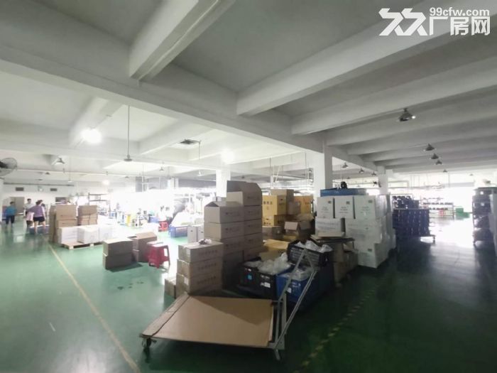 凤岗独院分租一楼700,楼上3600平,现成水电办公室装修 - 4
