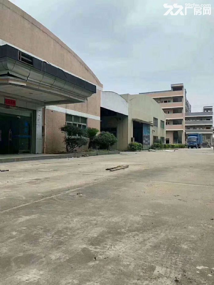 东莞凤岗近观兰单一层钢结构独院厂房出租6000平