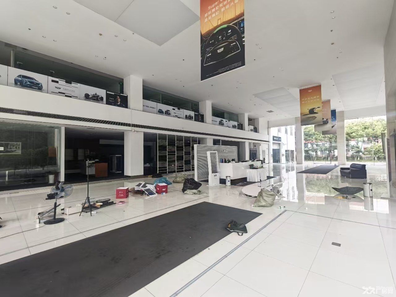 闵行独门独院沿街7500平汽车4S店出租,精装修展厅加售后 - 4