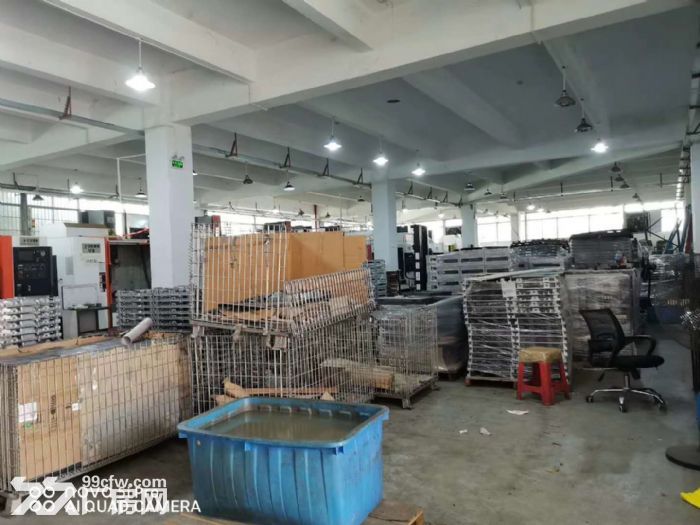 塘厦138工业区 一楼标准厂房出租1200平 光线好 空地大