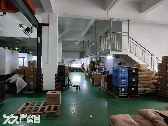 凤岗竹尾田5米高一楼带行车厂房出租700平 适合各种注塑五金 - 2