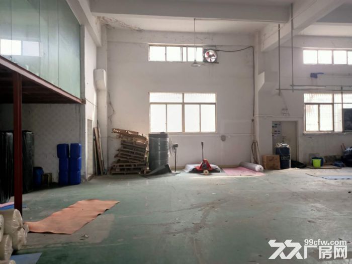 凤岗五联石头岭 一楼厂房出租600平 适合塑胶五金模具 - 3